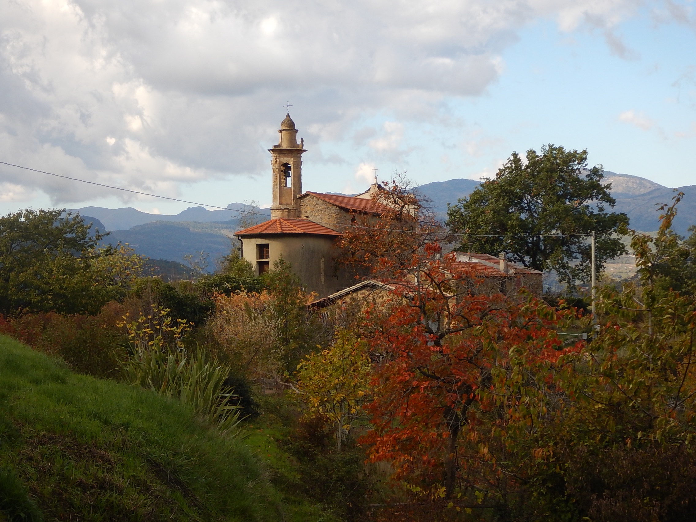 Perinaldo chiesa campestre di s. giusta