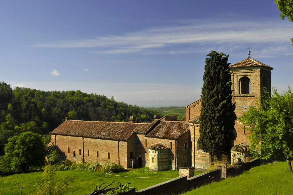 Abbazia Vezzolano 02 (1)